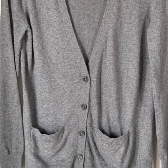 Aritzia Cashmere - Picture 5 of 6